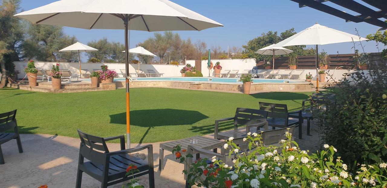Hotel Corallo Fregenae Ngoại thất bức ảnh