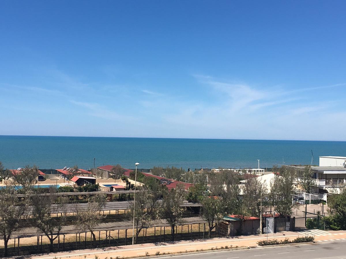 Hotel Corallo Fregenae Ngoại thất bức ảnh